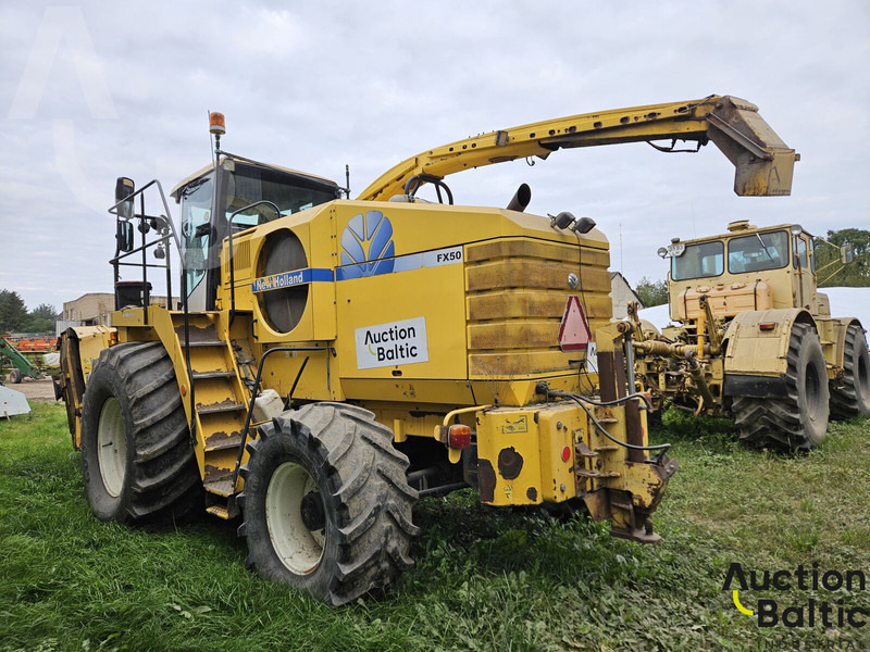 New Holland FX 50 - Cosechadora de forraje: foto 4 New Holland FX 50 - Cosechadora de forraje: foto 4