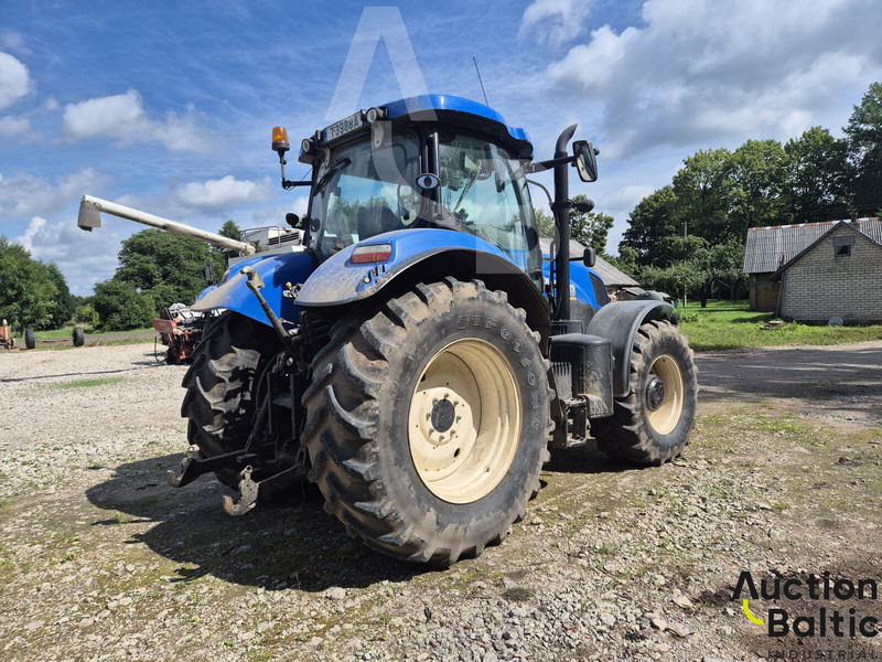 New Holland T 7.210 - Tractor: foto 5 New Holland T 7.210 - Tractor: foto 5