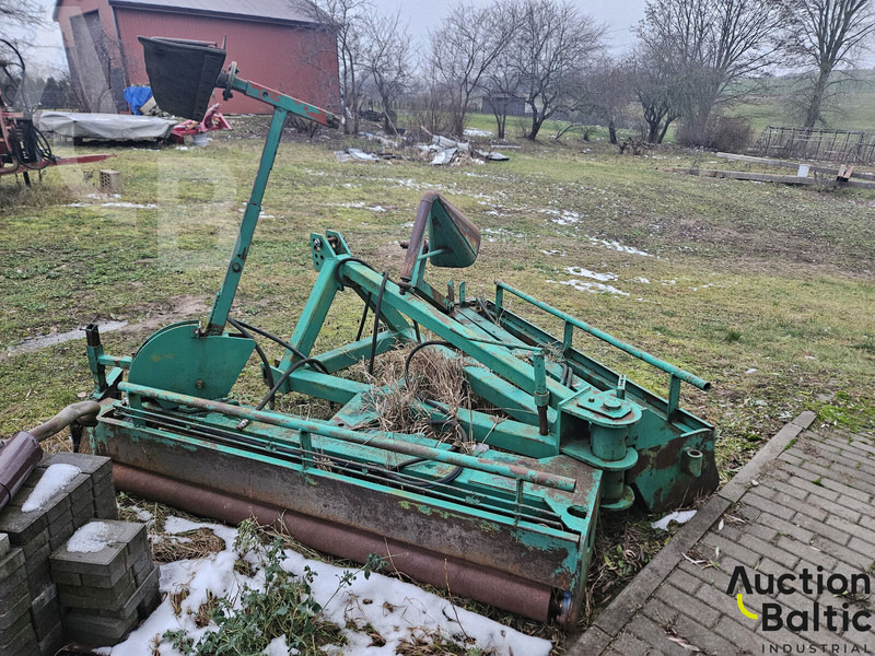 The pumpkin bulldozer - Grader: foto 4 The pumpkin bulldozer - Grader: foto 4