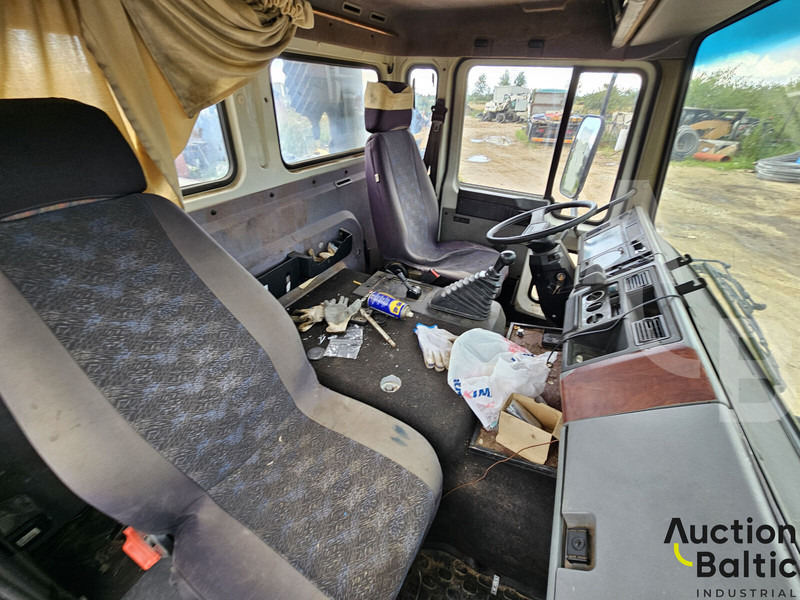 Grua de remolque autos Volvo FL 608: foto 7