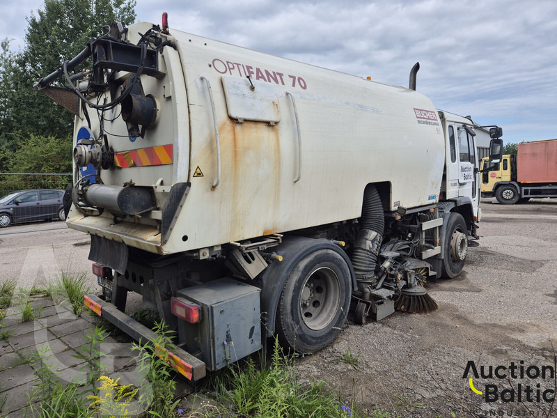 Volvo FL618 - Barredora vial: foto 4 Volvo FL618 - Barredora vial: foto 4