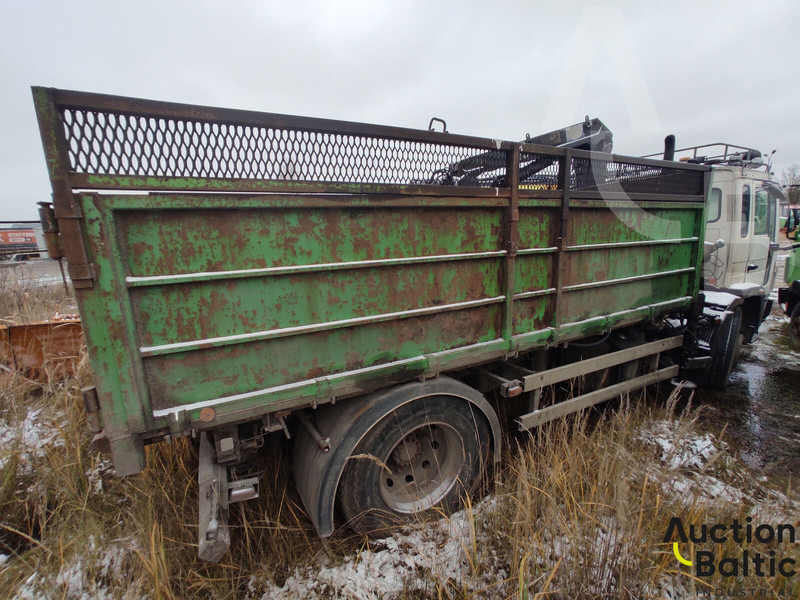Volvo FL618 - Camión volquete, Camión grúa: foto 4 Volvo FL618 - Camión volquete, Camión grúa: foto 4