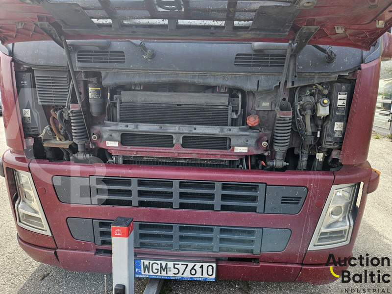 Camión portavehículos Volvo FM440: foto 13 Camión portavehículos Volvo FM440: foto 13