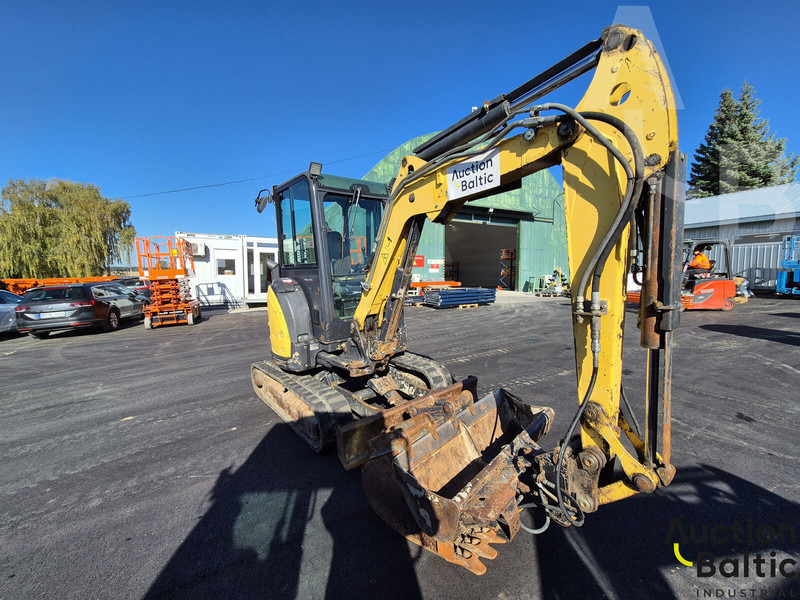 Yanmar Vio 33 U - Miniexcavadora: foto 2 Yanmar Vio 33 U - Miniexcavadora: foto 2
