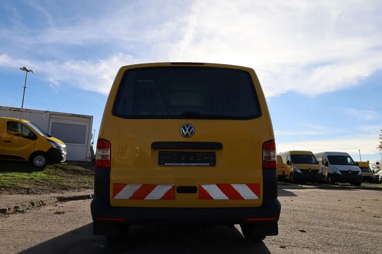Volkswagen T5 Transporter/ 2.0 TDI/EU5/Werkstatt - Furgón: foto 5 Volkswagen T5 Transporter/ 2.0 TDI/EU5/Werkstatt - Furgón: foto 5