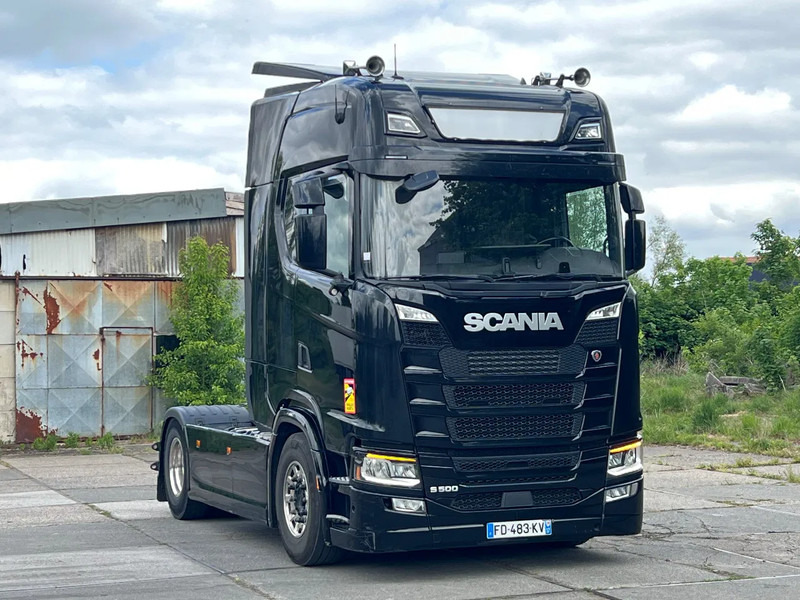 Scania S500 NGS S500***2xdieseltanks***2019***full black***PTO POMP*** - Cabeza tractora: foto 1 Scania S500 NGS S500***2xdieseltanks***2019***full black***PTO POMP*** - Cabeza tractora: foto 1