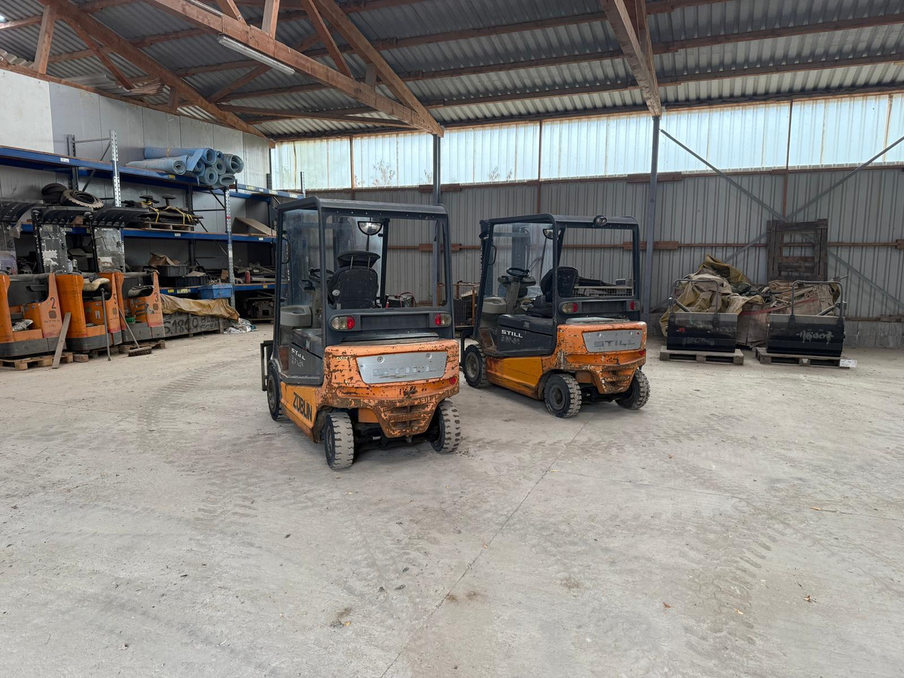 Carretilla elevadora eléctrica Still R 60-30 2 units available: foto 23 Carretilla elevadora eléctrica Still R 60-30 2 units available: foto 23