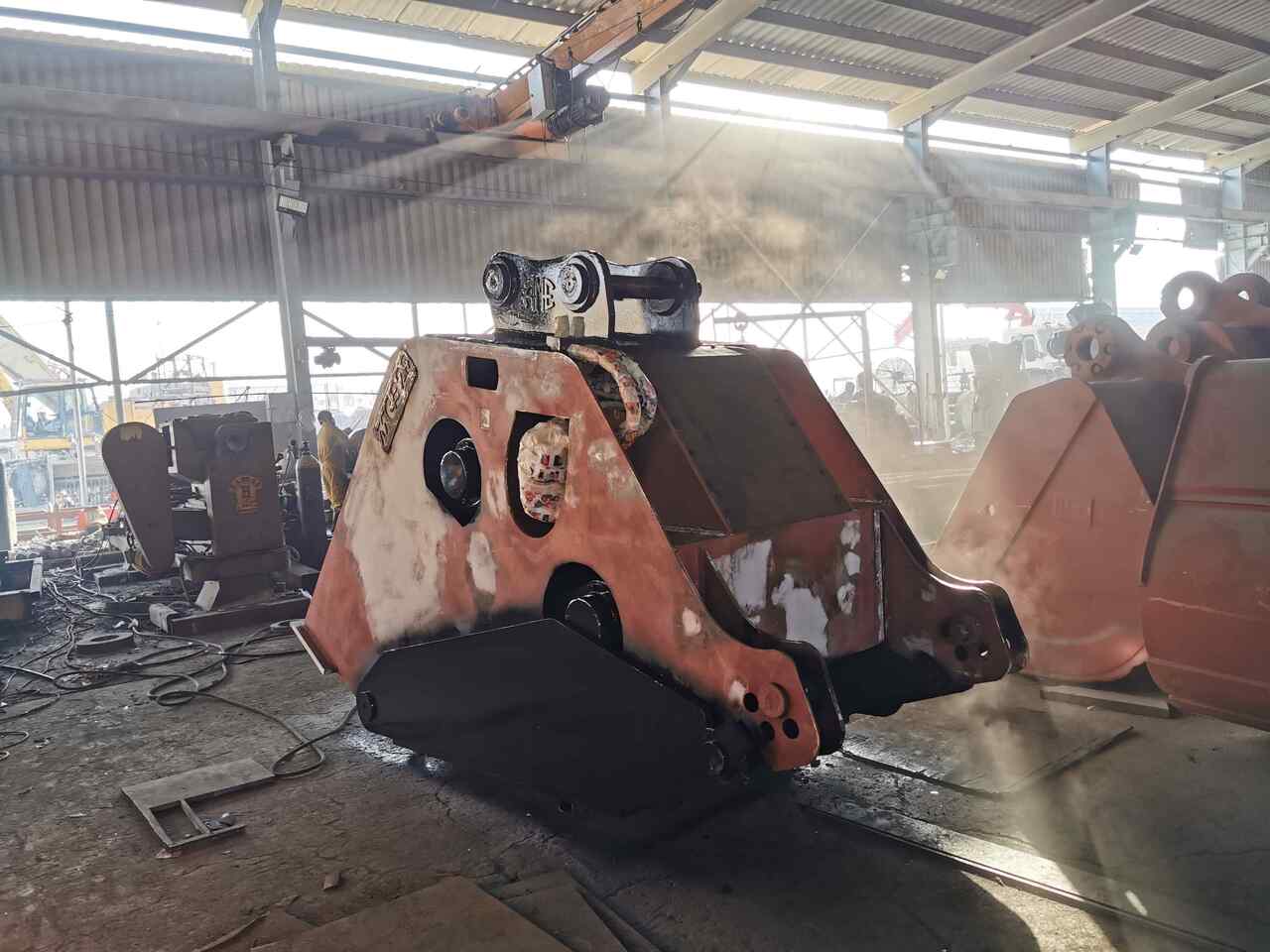 Cazo para Excavadora AME Crusher Bucket (MCB 20): foto 18
