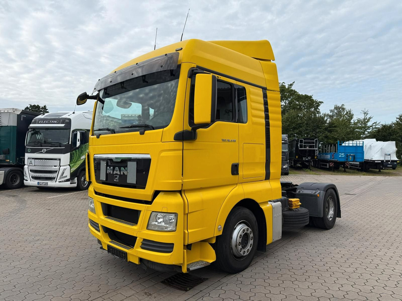 MAN TGX 18.440 Top gepflegt - Cabeza tractora: foto 1 MAN TGX 18.440 Top gepflegt - Cabeza tractora: foto 1