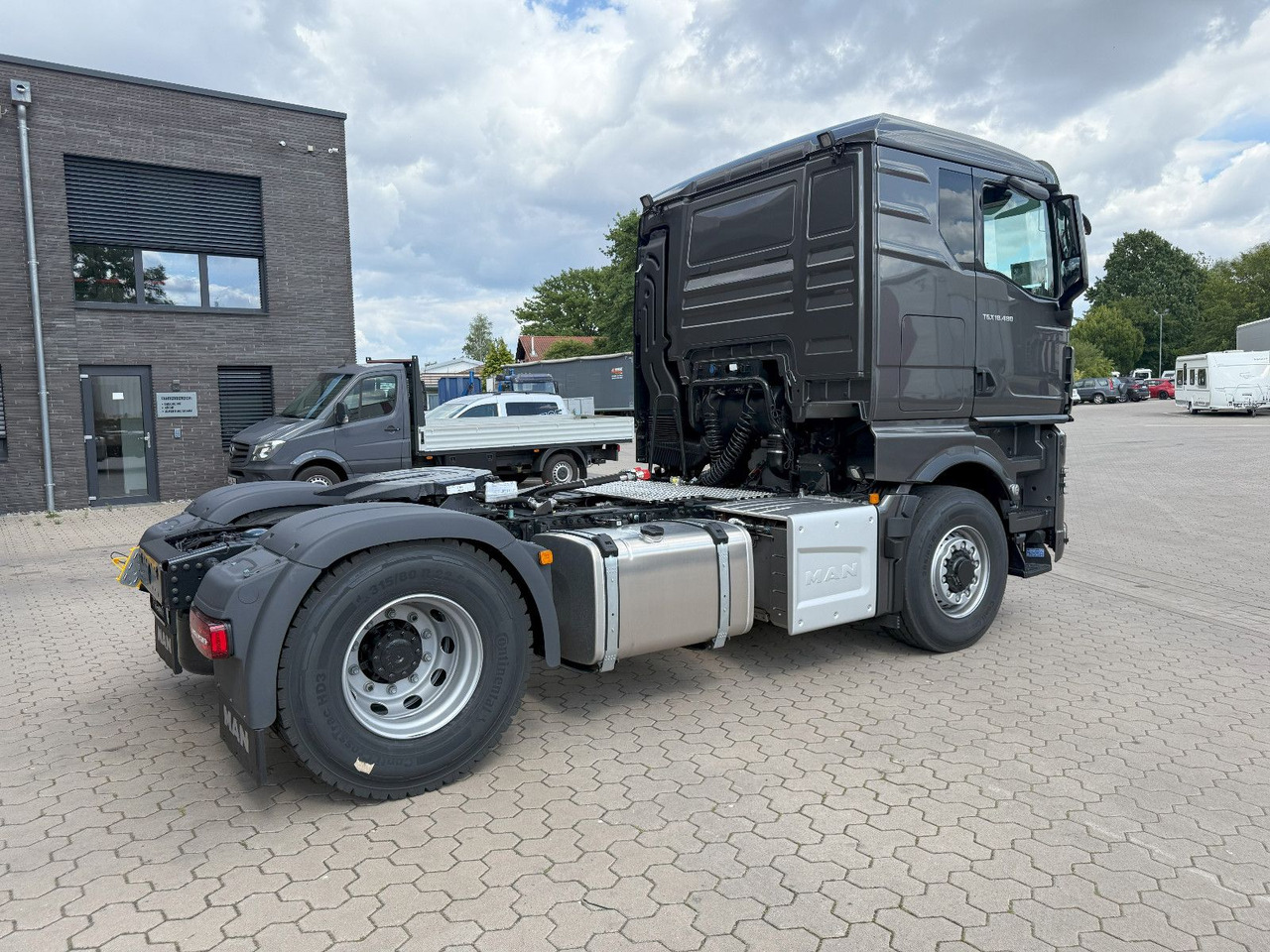 MAN TGX 18.480 4x4H HydroDrive mit Hydraulik - Cabeza tractora: foto 3 MAN TGX 18.480 4x4H HydroDrive mit Hydraulik - Cabeza tractora: foto 3