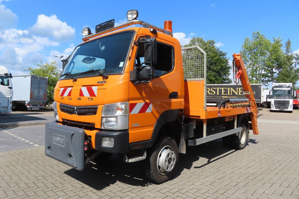 FUSO Canter 6 C 18 4x4 Kommunal Winterdienst - Furgoneta basculante: foto 1 FUSO Canter 6 C 18 4x4 Kommunal Winterdienst - Furgoneta basculante: foto 1