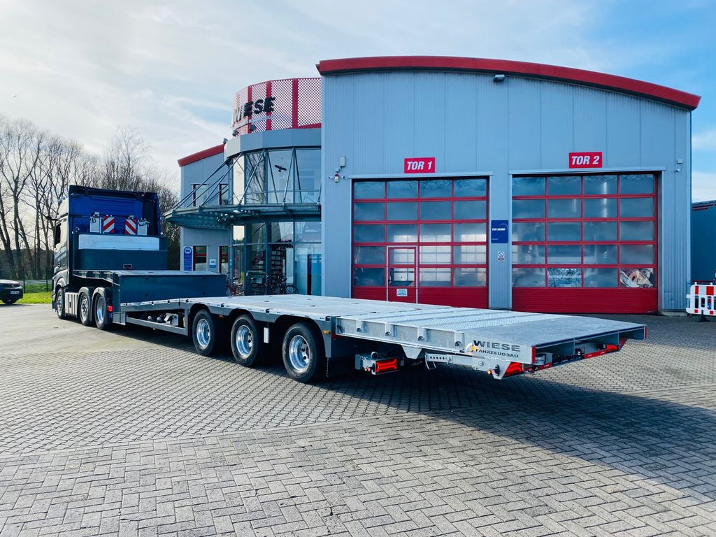 Gabelstapler/Arbeitsbühnentransporter Klapprampe - Semirremolque góndola rebajadas: foto 4 Gabelstapler/Arbeitsbühnentransporter Klapprampe - Semirremolque góndola rebajadas: foto 4