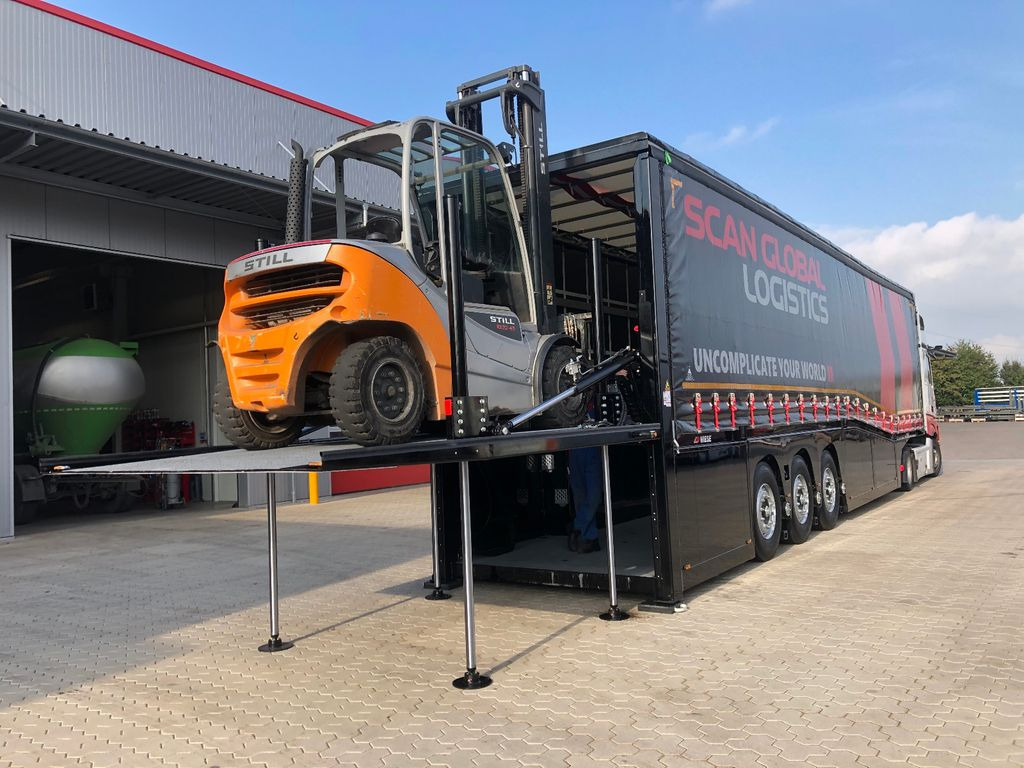 Innenlader Zwischenlader Gabelstaplertransporter - Semirremolque góndola rebajadas: foto 5 Innenlader Zwischenlader Gabelstaplertransporter - Semirremolque góndola rebajadas: foto 5