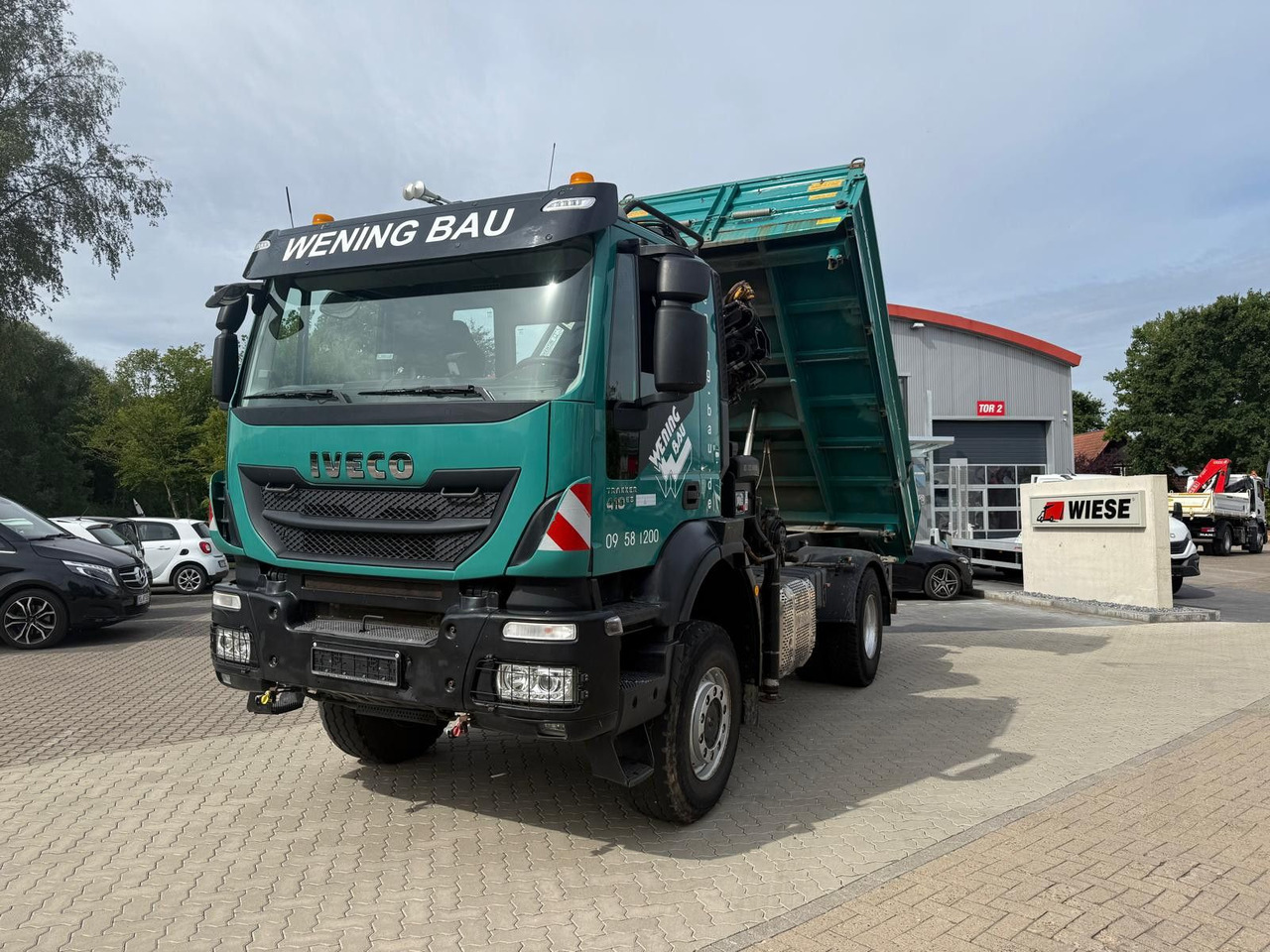 Iveco AD190 T/W Trakker 410 4x4 Allrad Kran KipperHIAB - Camión volquete, Camión grúa: foto 4 Iveco AD190 T/W Trakker 410 4x4 Allrad Kran KipperHIAB - Camión volquete, Camión grúa: foto 4