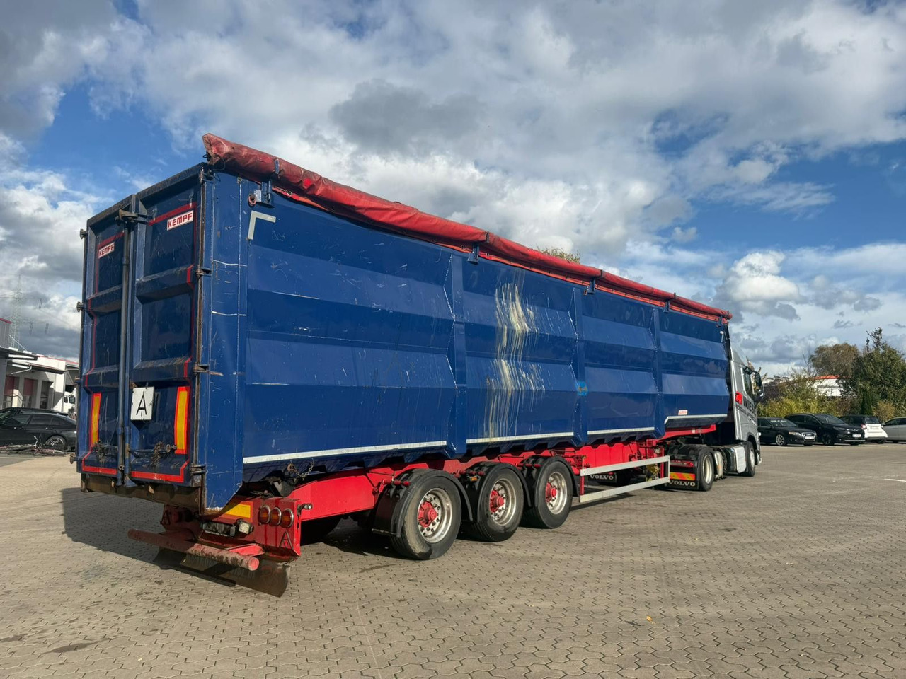 Kempf SKM 35/3 Großraummulde für Schrott 85m³ - Semirremolque volquete: foto 3 Kempf SKM 35/3 Großraummulde für Schrott 85m³ - Semirremolque volquete: foto 3