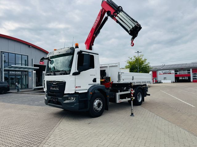 MAN 18.320 4x4 mit Fassi Ladekran Sofort Verfügbar - Camión volquete, Camión grúa: foto 4 MAN 18.320 4x4 mit Fassi Ladekran Sofort Verfügbar - Camión volquete, Camión grúa: foto 4
