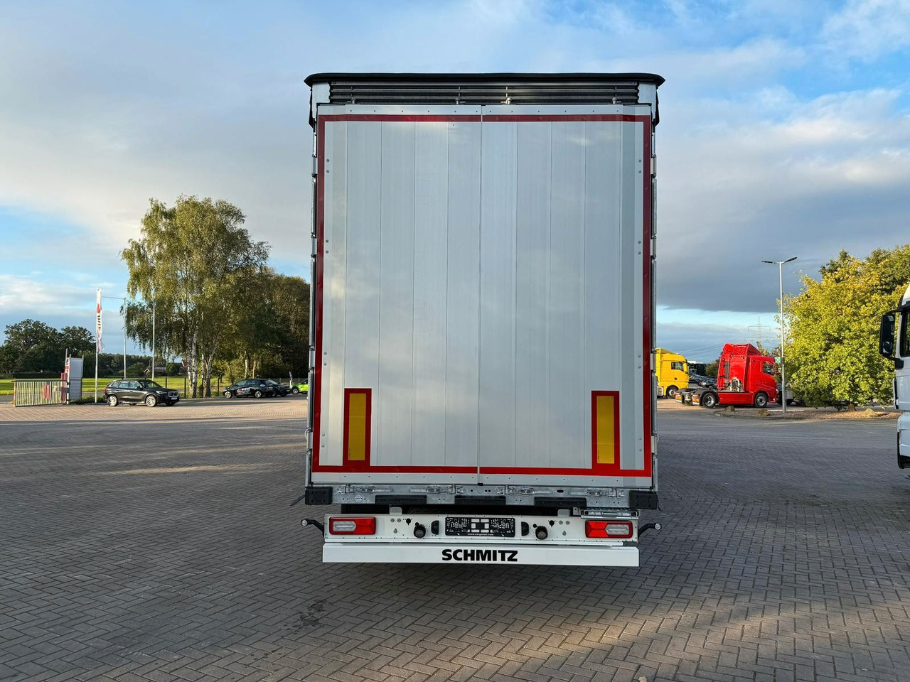 Schmitz Cargobull SCS 24/L - Sofort Verfügbar - Semirremolque lona: foto 5 Schmitz Cargobull SCS 24/L - Sofort Verfügbar - Semirremolque lona: foto 5