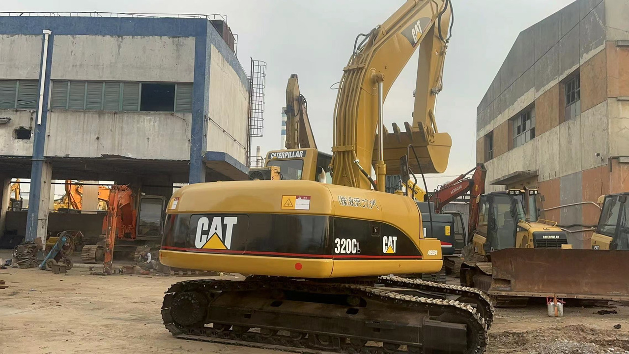 CATERPILLAR 320C 320B 320BL 325B - Excavadora de cadenas: foto 5 CATERPILLAR 320C 320B 320BL 325B - Excavadora de cadenas: foto 5