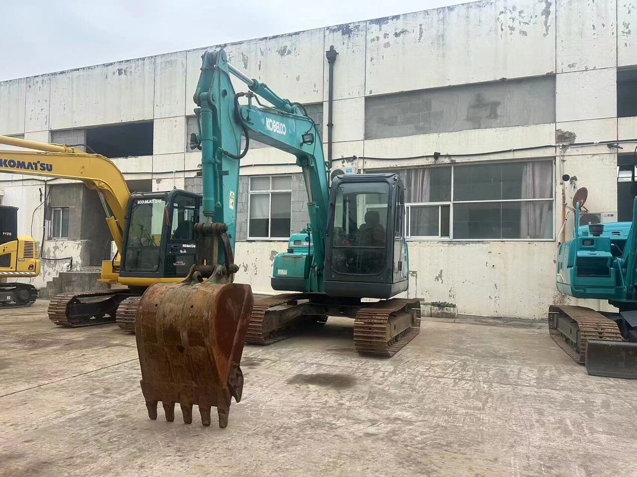 KOBELCO SK75 - Miniexcavadora: foto 5 KOBELCO SK75 - Miniexcavadora: foto 5