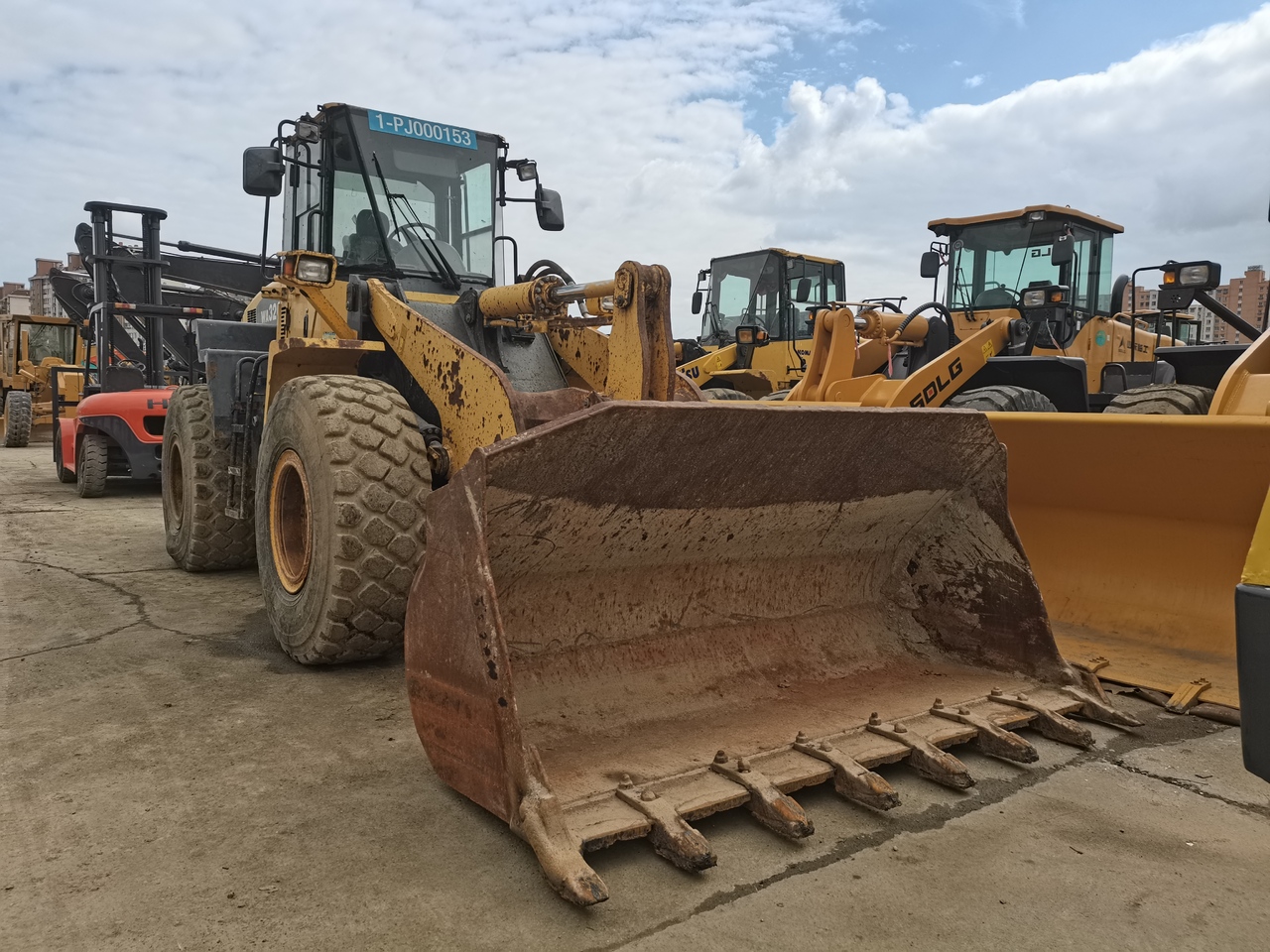 KOMATSU WA320-5 - Cargadora de ruedas: foto 4 KOMATSU WA320-5 - Cargadora de ruedas: foto 4