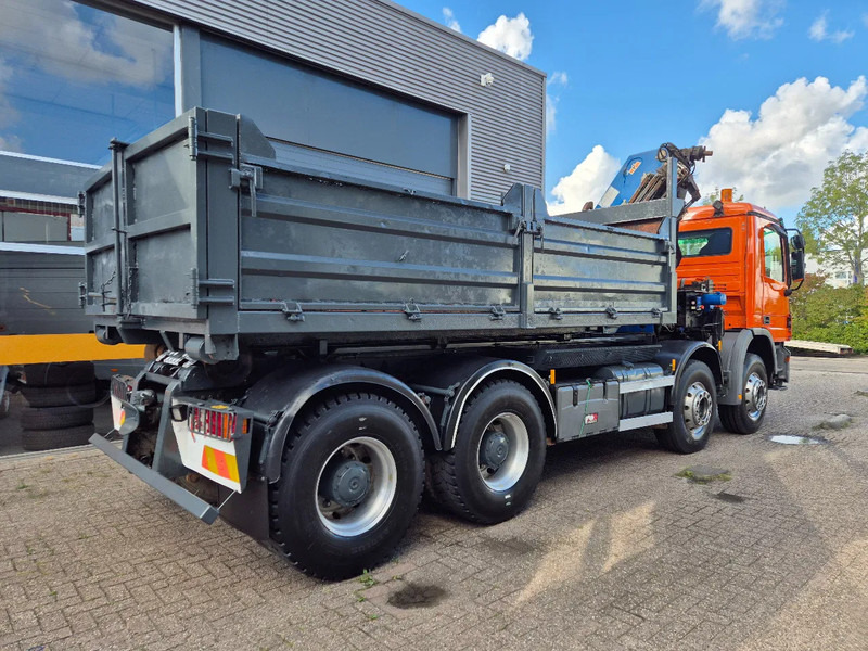 Mercedes-Benz Actros 3241 8X4 Containersysteem/ 20T HMF crane/ Manual - Camión multibasculante, Camión grúa: foto 5 Mercedes-Benz Actros 3241 8X4 Containersysteem/ 20T HMF crane/ Manual - Camión multibasculante, Camión grúa: foto 5