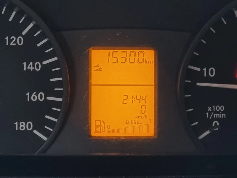 Furgón Mercedes-Benz Sprinter 311 CDI L2H2 EURO 6 2.2 CDI RWD: foto 9