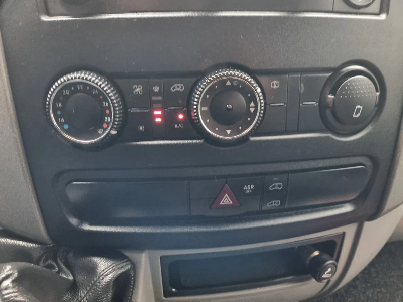Furgón Mercedes-Benz Sprinter 311 CDI L2H2 EURO 6 2.2 CDI RWD: foto 13