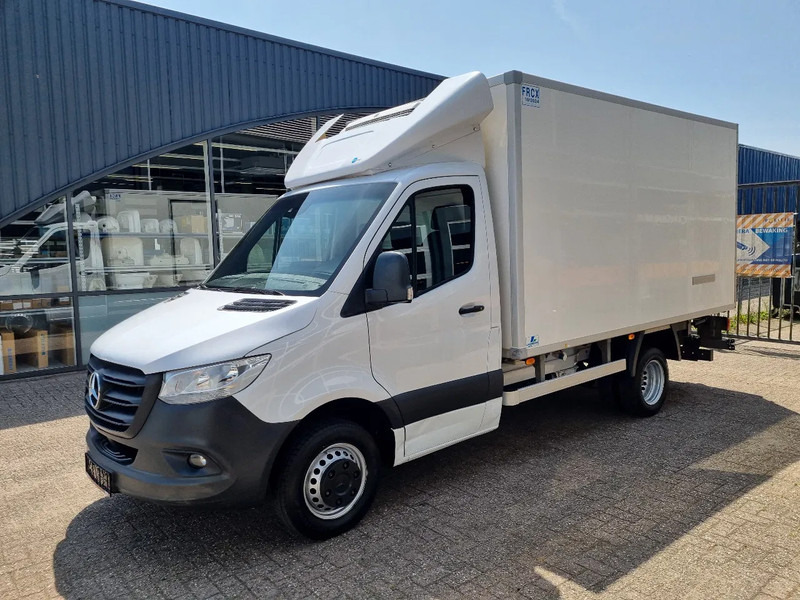 Mercedes-Benz Sprinter 519 CDI 3.0 V6 KUHLKOFFER ATP TK V300MAX ST230V +20C / -20C - Furgoneta frigorifica: foto 4 Mercedes-Benz Sprinter 519 CDI 3.0 V6 KUHLKOFFER ATP TK V300MAX ST230V +20C / -20C - Furgoneta frigorifica: foto 4