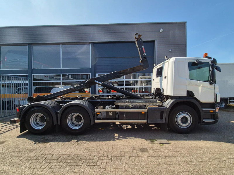 Scania P360 6X4 Containersysteem/ 21T Multilift/ Adjustable Hook - Camión multibasculante: foto 2 Scania P360 6X4 Containersysteem/ 21T Multilift/ Adjustable Hook - Camión multibasculante: foto 2