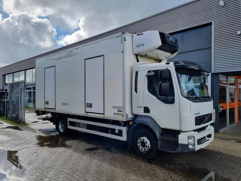 Volvo FL 12.220 Kuhlkoffer/ Carrier Supra 850 MULTITEMP -30+30/ LBW - Camión frigorífico: foto 1 Volvo FL 12.220 Kuhlkoffer/ Carrier Supra 850 MULTITEMP -30+30/ LBW - Camión frigorífico: foto 1