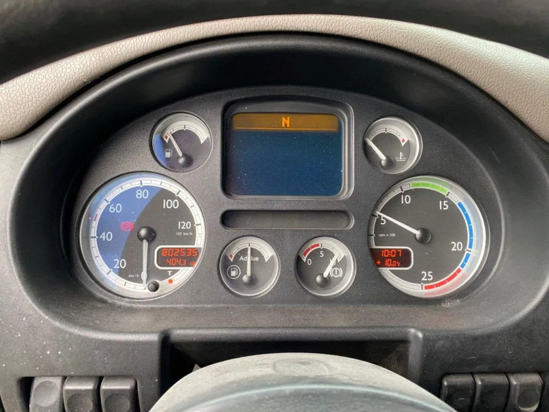 Cabeza tractora DAF CF 85.410 85CF 410 AUTOMATIC: foto 17 Cabeza tractora DAF CF 85.410 85CF 410 AUTOMATIC: foto 17