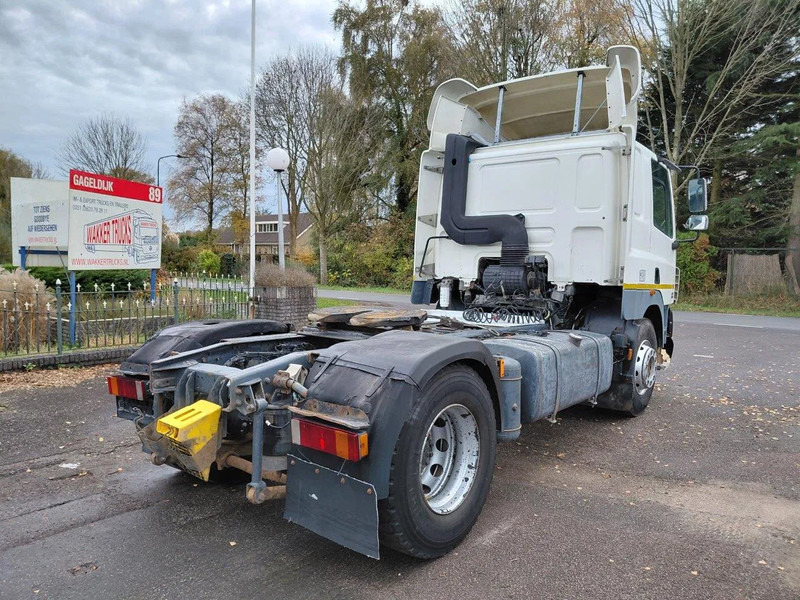 DAF CF 85.430 MANUAL ZF GEARBOX 4x2 Truckhead !! EURO 3 Engine !! - Cabeza tractora: foto 3 DAF CF 85.430 MANUAL ZF GEARBOX 4x2 Truckhead !! EURO 3 Engine !! - Cabeza tractora: foto 3