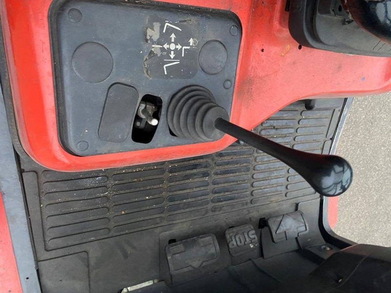 Carretilla elevadora diésel Linde H30 H 30 Diesel !!!LOW HOURS!!!: foto 11 Carretilla elevadora diésel Linde H30 H 30 Diesel !!!LOW HOURS!!!: foto 11