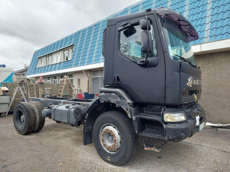 Renault Kerax 270 DCI FULL STEEL SPRING BIG AXLE - Camión chasis: foto 2 Renault Kerax 270 DCI FULL STEEL SPRING BIG AXLE - Camión chasis: foto 2