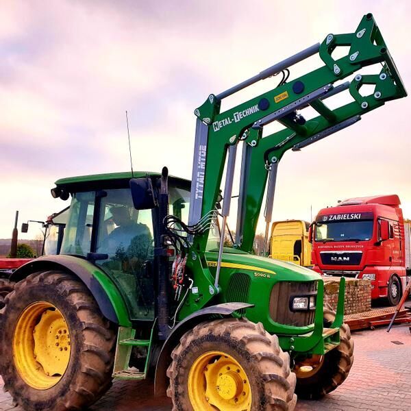 Metal-Technik Frontlader John Deere MT-03 / Ładowacz czołowy John Deere MT-03 - Cargador frontal para tractor para Tractor: foto 3 Metal-Technik Frontlader John Deere MT-03 / Ładowacz czołowy John Deere MT-03 - Cargador frontal para tractor para Tractor: foto 3