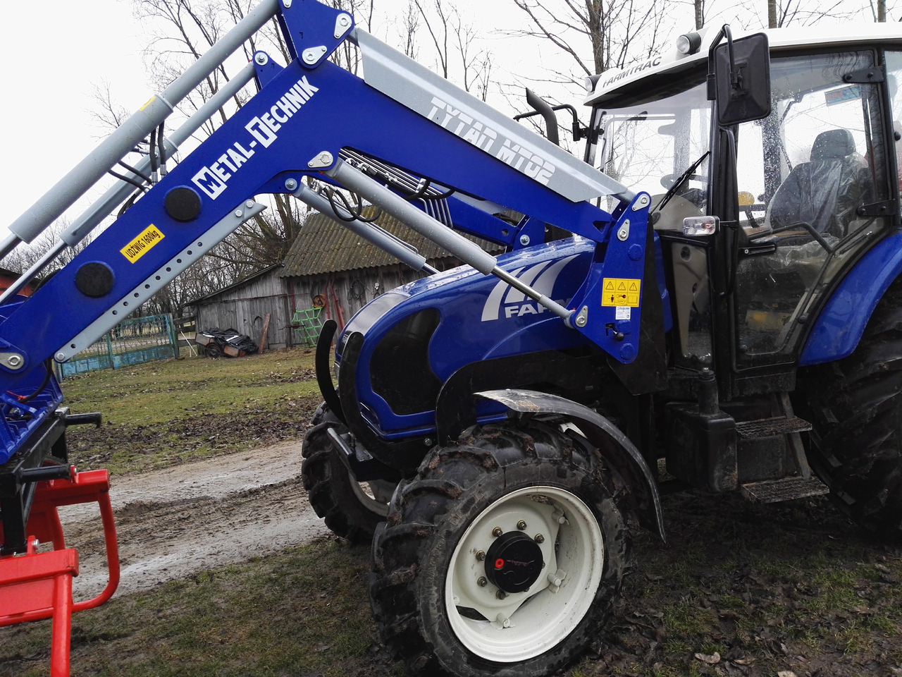 Metal-Technik Frontlader LANDINI / Ładowacz czołowy do LANDINI - Cargador frontal para tractor para Tractor: foto 1 Metal-Technik Frontlader LANDINI / Ładowacz czołowy do LANDINI - Cargador frontal para tractor para Tractor: foto 1