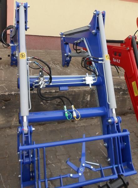 Metal-Technik Frontlader für Fendt/ Front loader/ Ładowacz TUR - Cargador frontal para tractor para Tractor: foto 5 Metal-Technik Frontlader für Fendt/ Front loader/ Ładowacz TUR - Cargador frontal para tractor para Tractor: foto 5