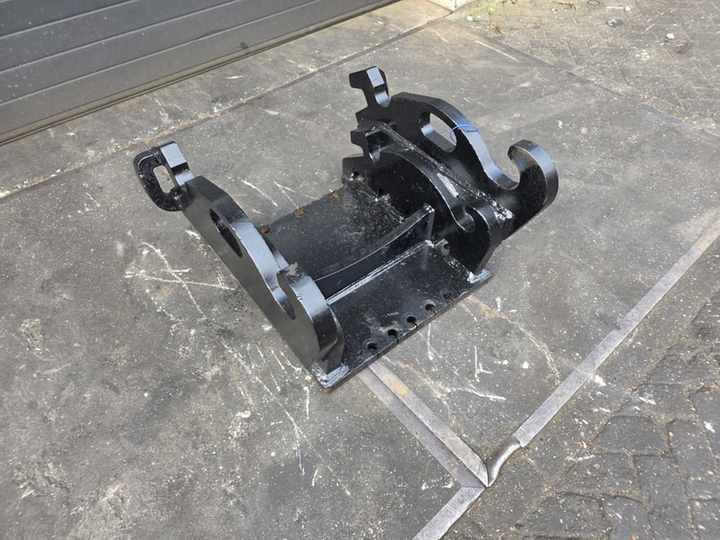 Kopplaat cw40 cw 45 adaptor plate cw45 cw 40 cw30 verachtert - Acoplamiento rápido para Maquinaria de construcción: foto 2 Kopplaat cw40 cw 45 adaptor plate cw45 cw 40 cw30 verachtert - Acoplamiento rápido para Maquinaria de construcción: foto 2