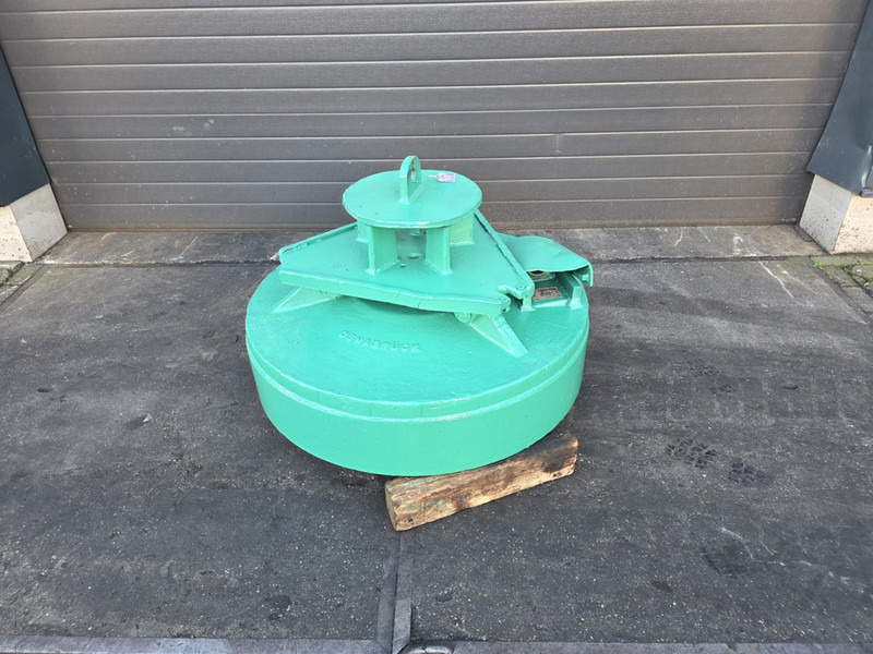 Scrap magnet schrootmagneet steinert demag magneet liebherr sennebogen - Pinza de manipulación para Maquinaria de construcción: foto 2 Scrap magnet schrootmagneet steinert demag magneet liebherr sennebogen - Pinza de manipulación para Maquinaria de construcción: foto 2