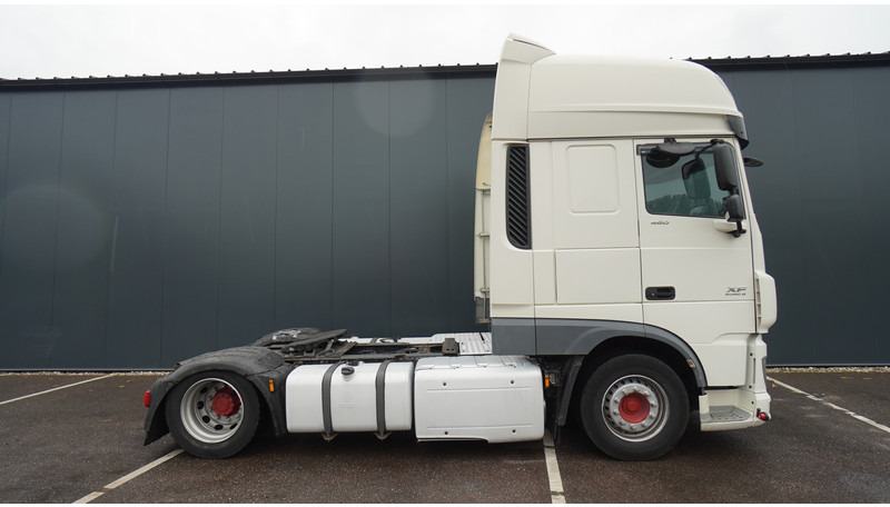 DAF XF 460 MEGA EURO 6 SSC - Cabeza tractora: foto 2 DAF XF 460 MEGA EURO 6 SSC - Cabeza tractora: foto 2