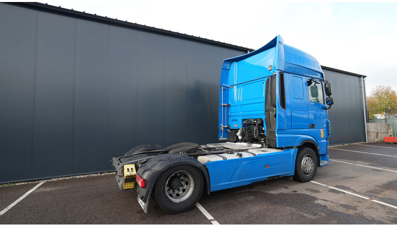 Cabeza tractora DAF XF 480 SSC EURO 823.200KM: foto 8