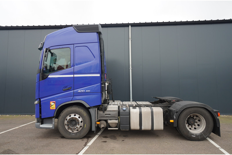 Volvo FH 420 ADR EURO 6 733.000km - Cabeza tractora: foto 1 Volvo FH 420 ADR EURO 6 733.000km - Cabeza tractora: foto 1