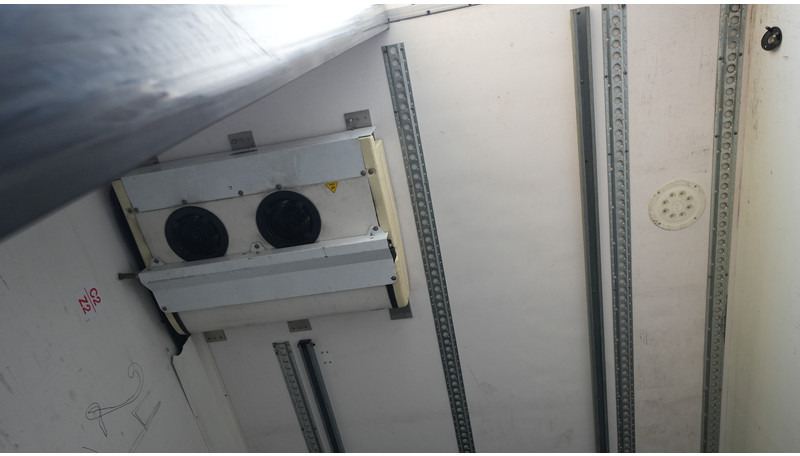 LAMBERET 3 AXLE FRIGO TRAILER WITH CARRIER VECTOR 1950 MT BI-TEMP - Semirremolque frigorífico: foto 5 LAMBERET 3 AXLE FRIGO TRAILER WITH CARRIER VECTOR 1950 MT BI-TEMP - Semirremolque frigorífico: foto 5