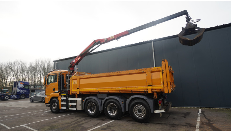 MAN TGS 35.440 8X4 2 SIDE TIPPER WITH HMF Z 1943 CRANE 415.000KM - Camión grúa: foto 4 MAN TGS 35.440 8X4 2 SIDE TIPPER WITH HMF Z 1943 CRANE 415.000KM - Camión grúa: foto 4
