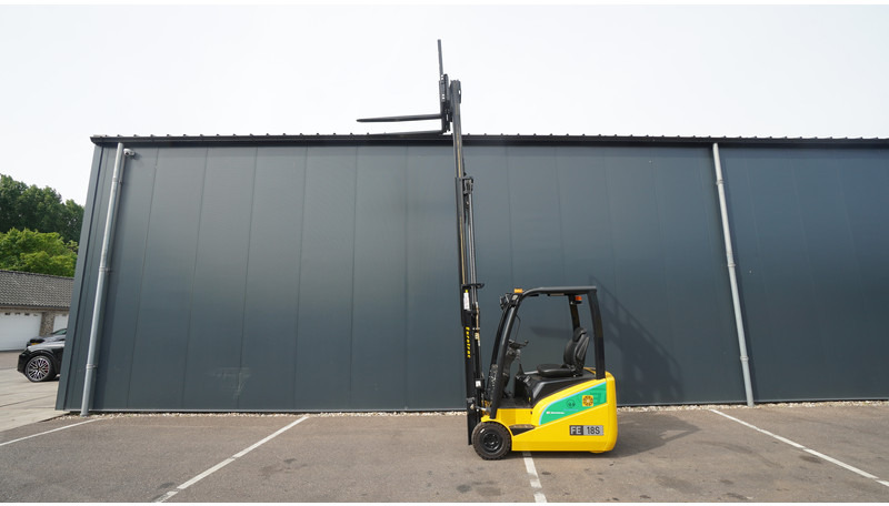 Eurotrac FE18-S 1.8 TON TRIPLEX 3-STAGE NEW FORKLIFT - Maquinaria de construcción: foto 1 Eurotrac FE18-S 1.8 TON TRIPLEX 3-STAGE NEW FORKLIFT - Maquinaria de construcción: foto 1