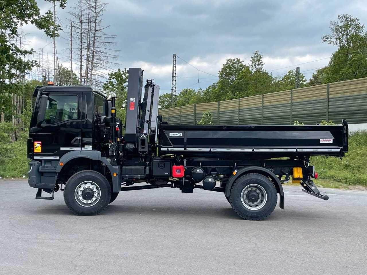 MAN TGM 18.320 4x4 Euro6e Hiab X Hiduo 228-4 - Camión volquete, Camión grúa: foto 4 MAN TGM 18.320 4x4 Euro6e Hiab X Hiduo 228-4 - Camión volquete, Camión grúa: foto 4