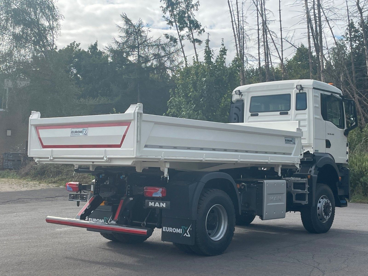 MAN TGS 18.400 TG3 4x4 Euro6e 3-Seiten-Kippe Euromix - Camión volquete: foto 4 MAN TGS 18.400 TG3 4x4 Euro6e 3-Seiten-Kippe Euromix - Camión volquete: foto 4