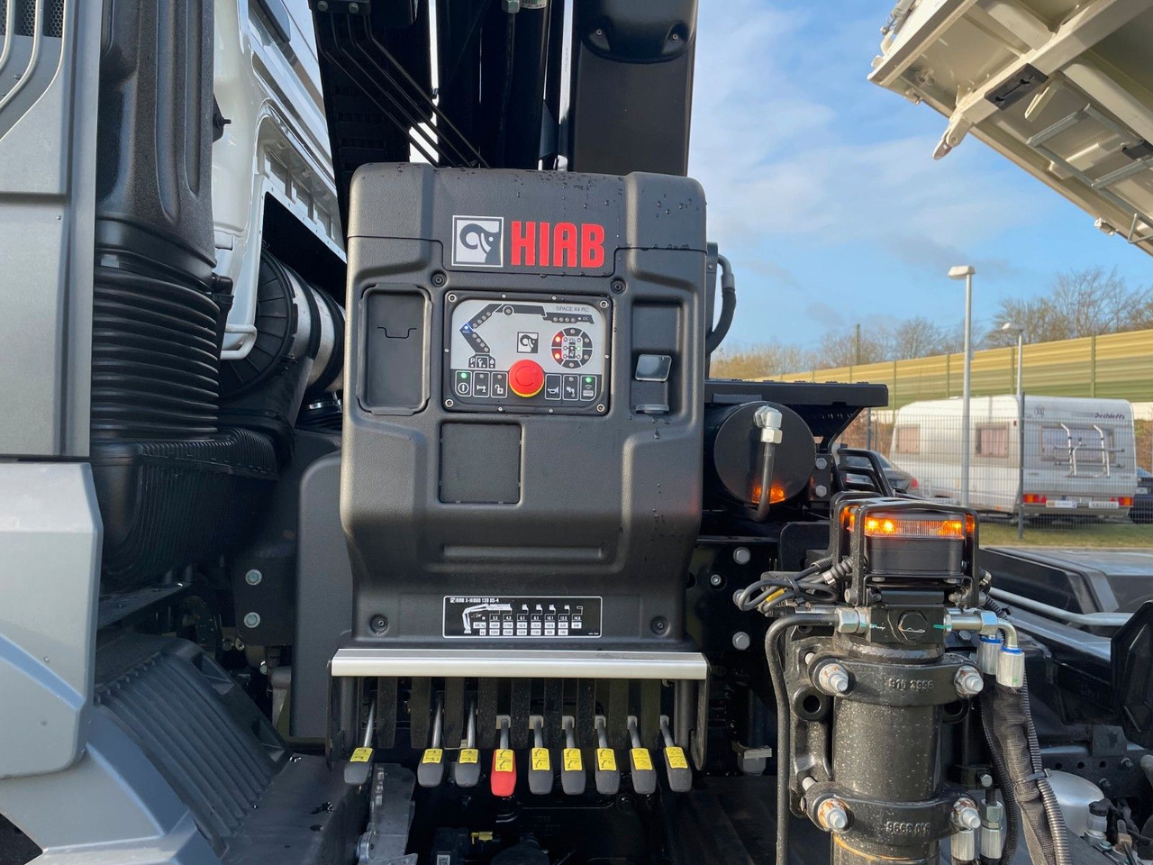 Leasing de  MAN TGS 18.400 TG3 4x4 Euro6e  Hiab X-HiDuo 138DS-4 MAN TGS 18.400 TG3 4x4 Euro6e  Hiab X-HiDuo 138DS-4: foto 15