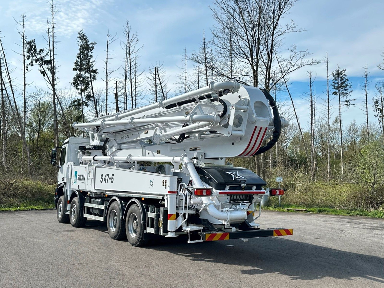 Mercedes-Benz Arocs 5 4542 8x4 SWAN TSP 47-5 160RZ ( 47m ) - Camión hormigonera: foto 5 Mercedes-Benz Arocs 5 4542 8x4 SWAN TSP 47-5 160RZ ( 47m ) - Camión hormigonera: foto 5