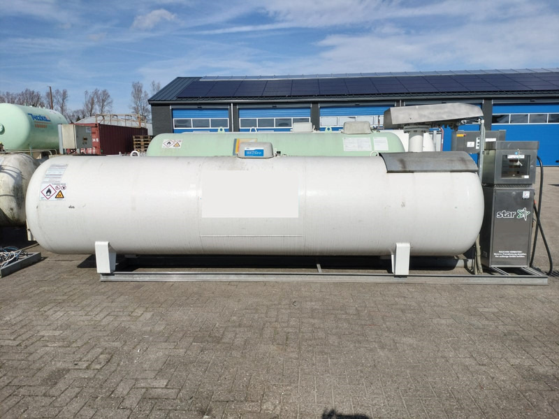 Used skid installation 6400 L (6.4 m3) different setups multiple pieces available for sale Gas, lpg, gpl, gaz, propane, butane propane refilling station is used to refill cylinders, suitable for limited land and space. - Tanque de almacenamiento: foto 1 Used skid installation 6400 L (6.4 m3) different setups multiple pieces available for sale Gas, lpg, gpl, gaz, propane, butane propane refilling station is used to refill cylinders, suitable for limited land and space. - Tanque de almacenamiento: foto 1